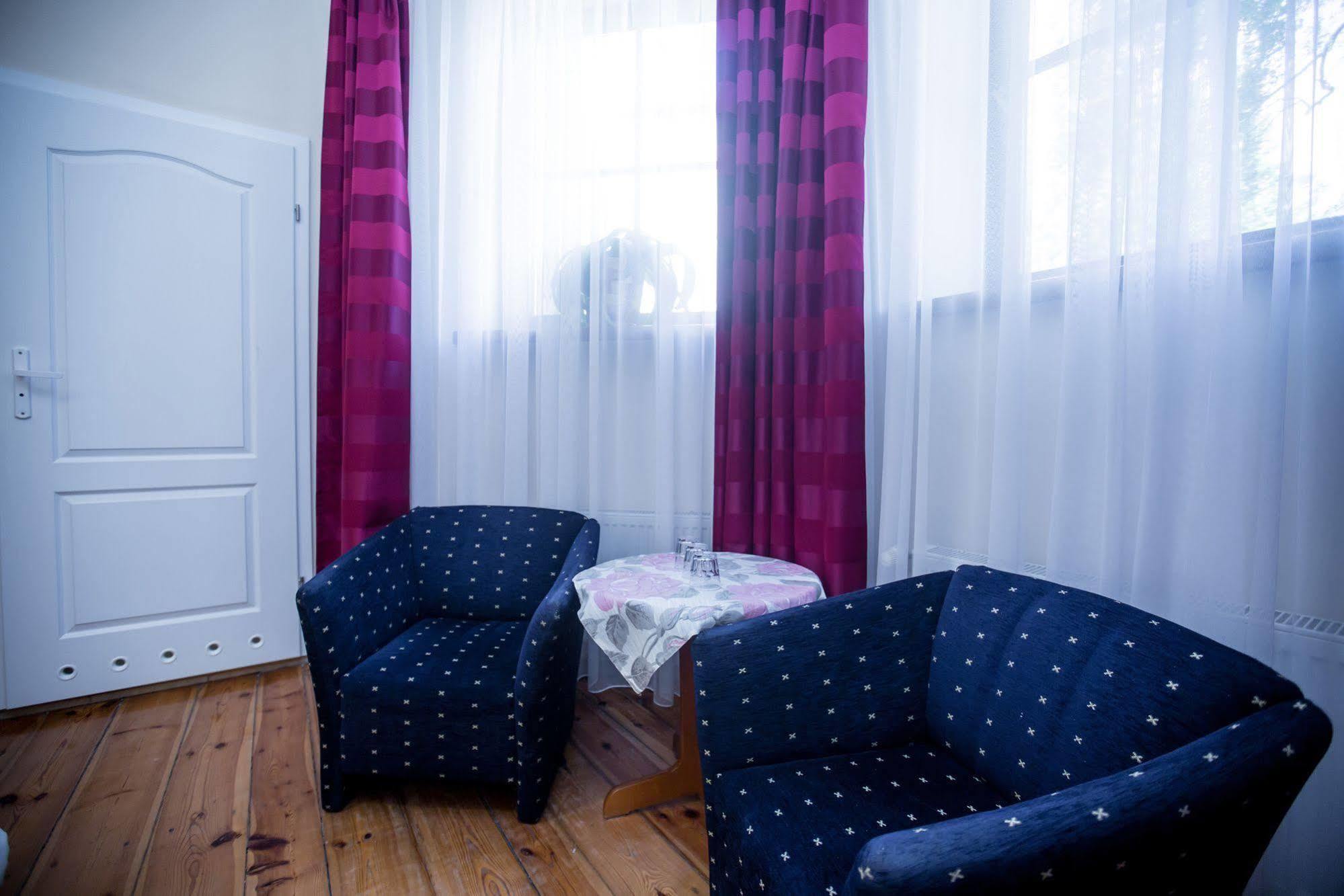 Hotel Kamienica Pod Kasztanami Świnoujście Esterno foto